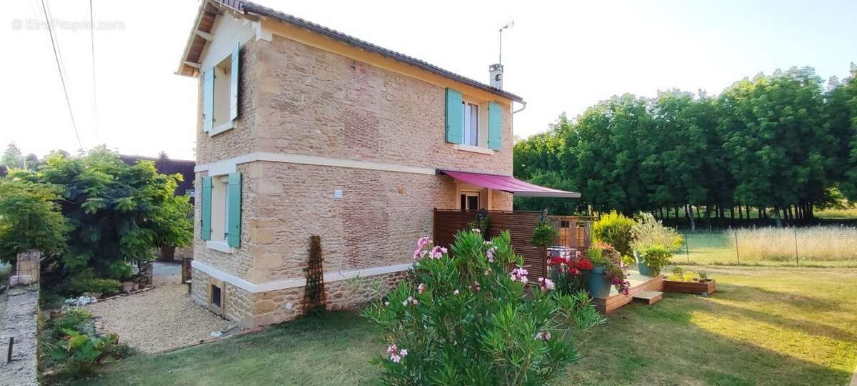 Maison à LALINDE