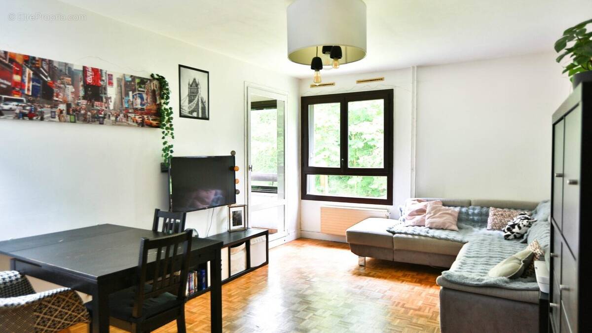 Appartement à CHAMPS-SUR-MARNE