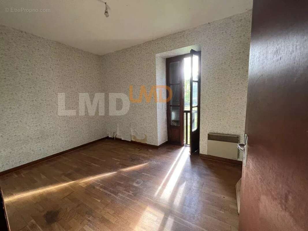 Appartement à AUBIN