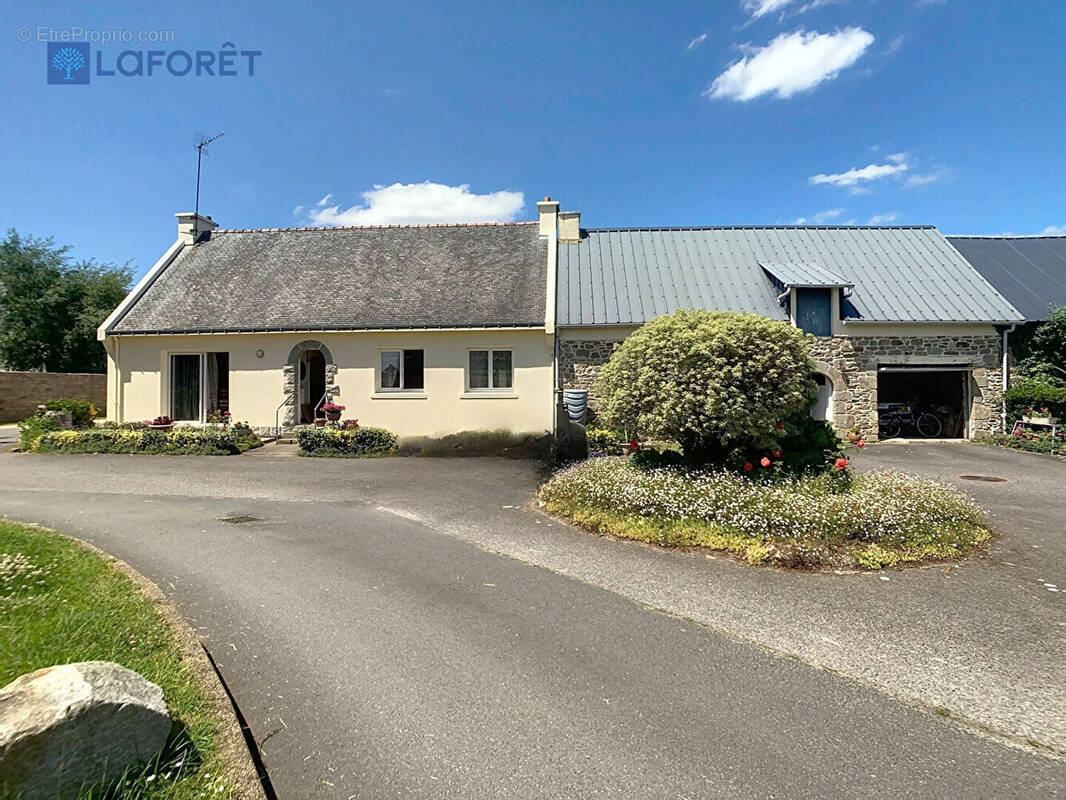 Maison à PONT-SCORFF