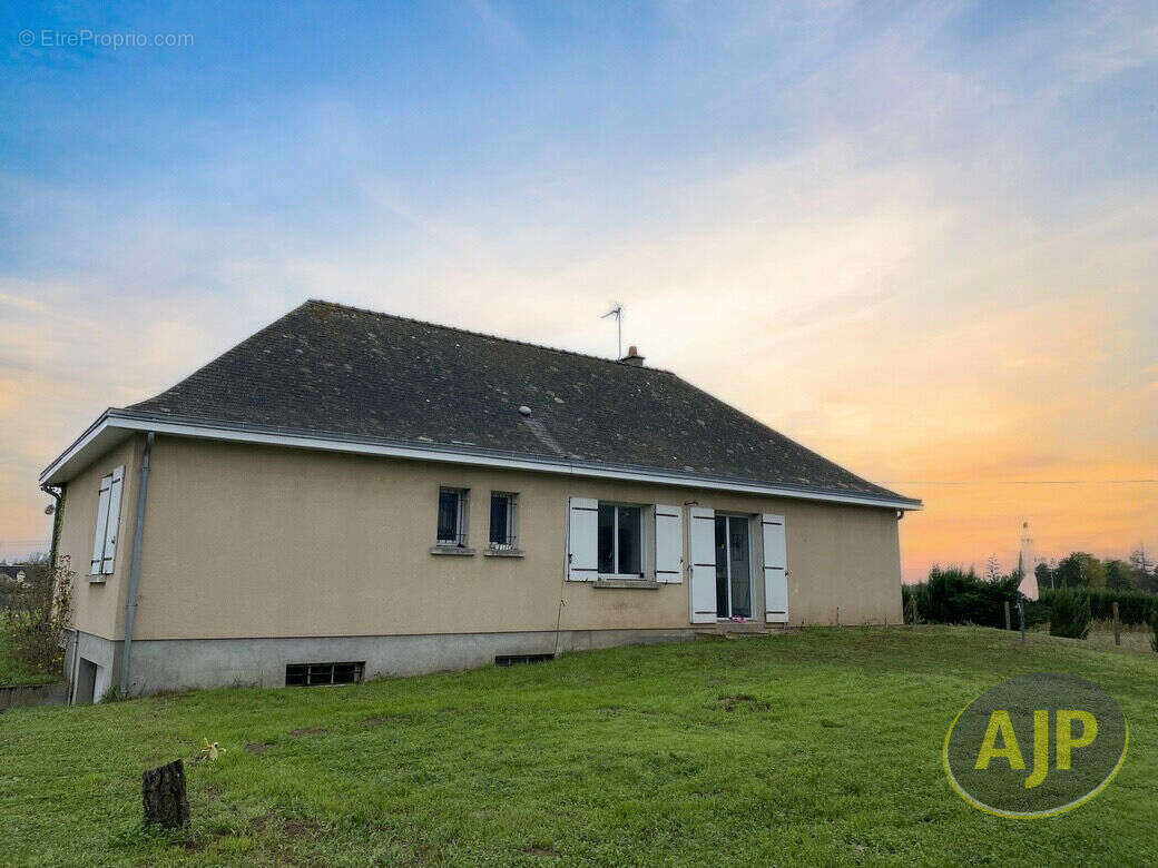 Appartement à ALLONNES