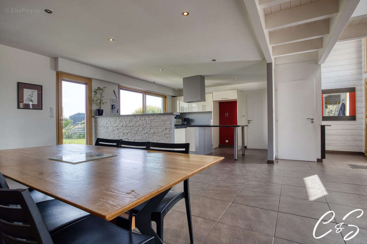 Maison à PLOBANNALEC-LESCONIL
