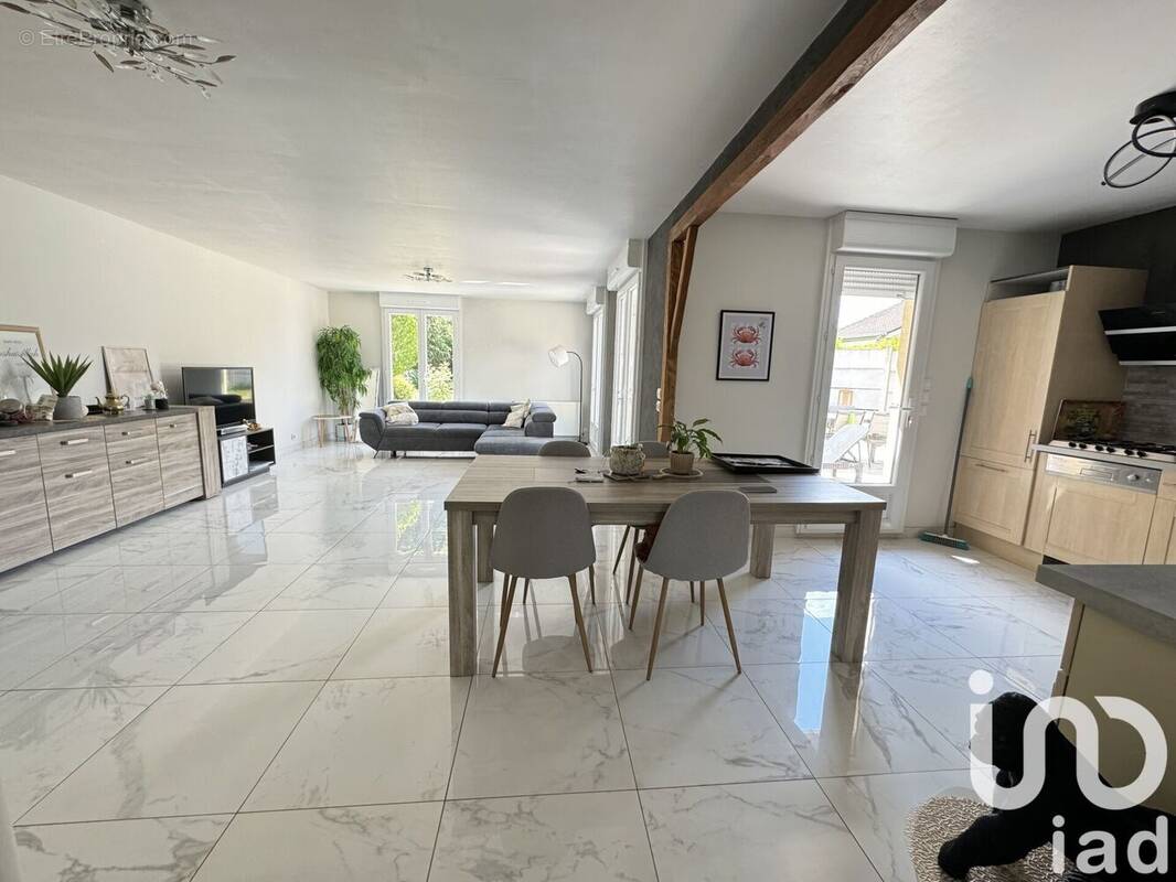 Photo 1 - Maison à FLESSELLES