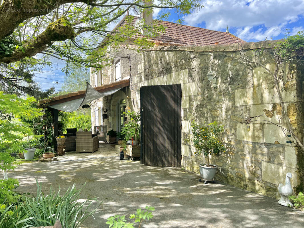 Maison à PELLEGRUE