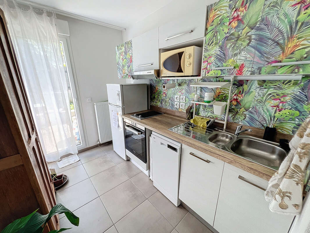 Appartement à LYON-8E