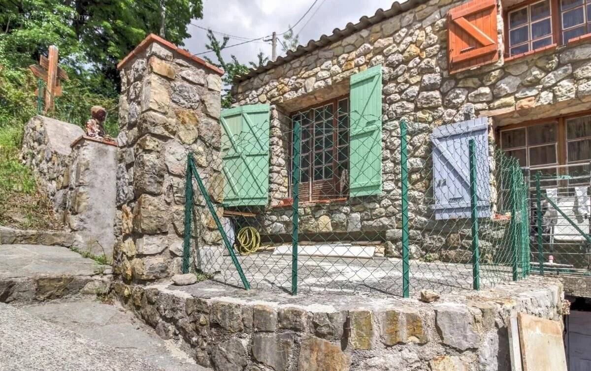 Maison à LE MAS
