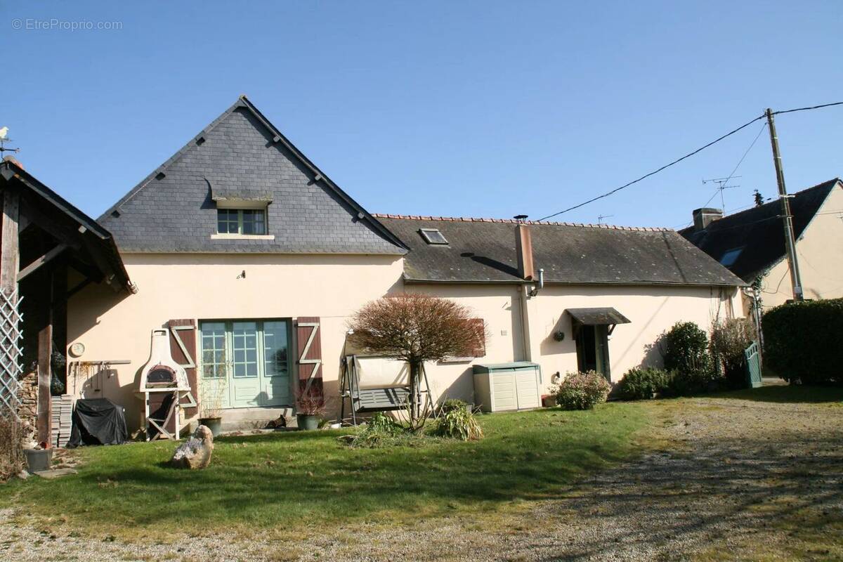 Maison à LES FORGES