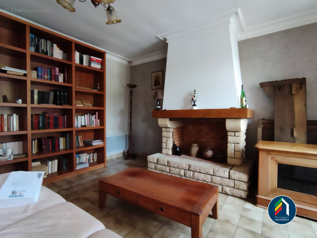 Maison à SAINTE-FLORENCE