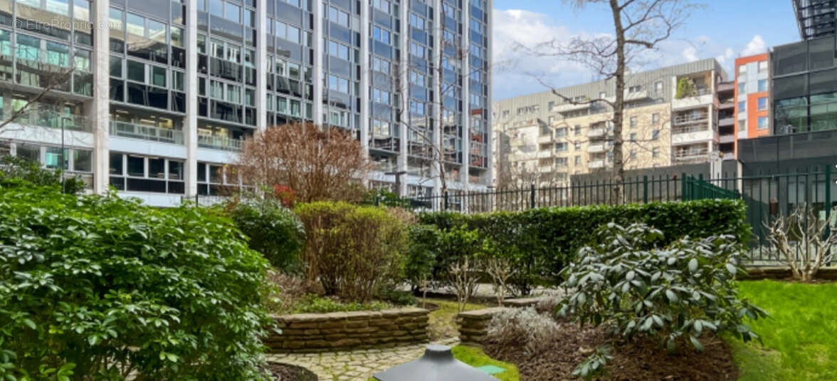 Appartement à PARIS-12E