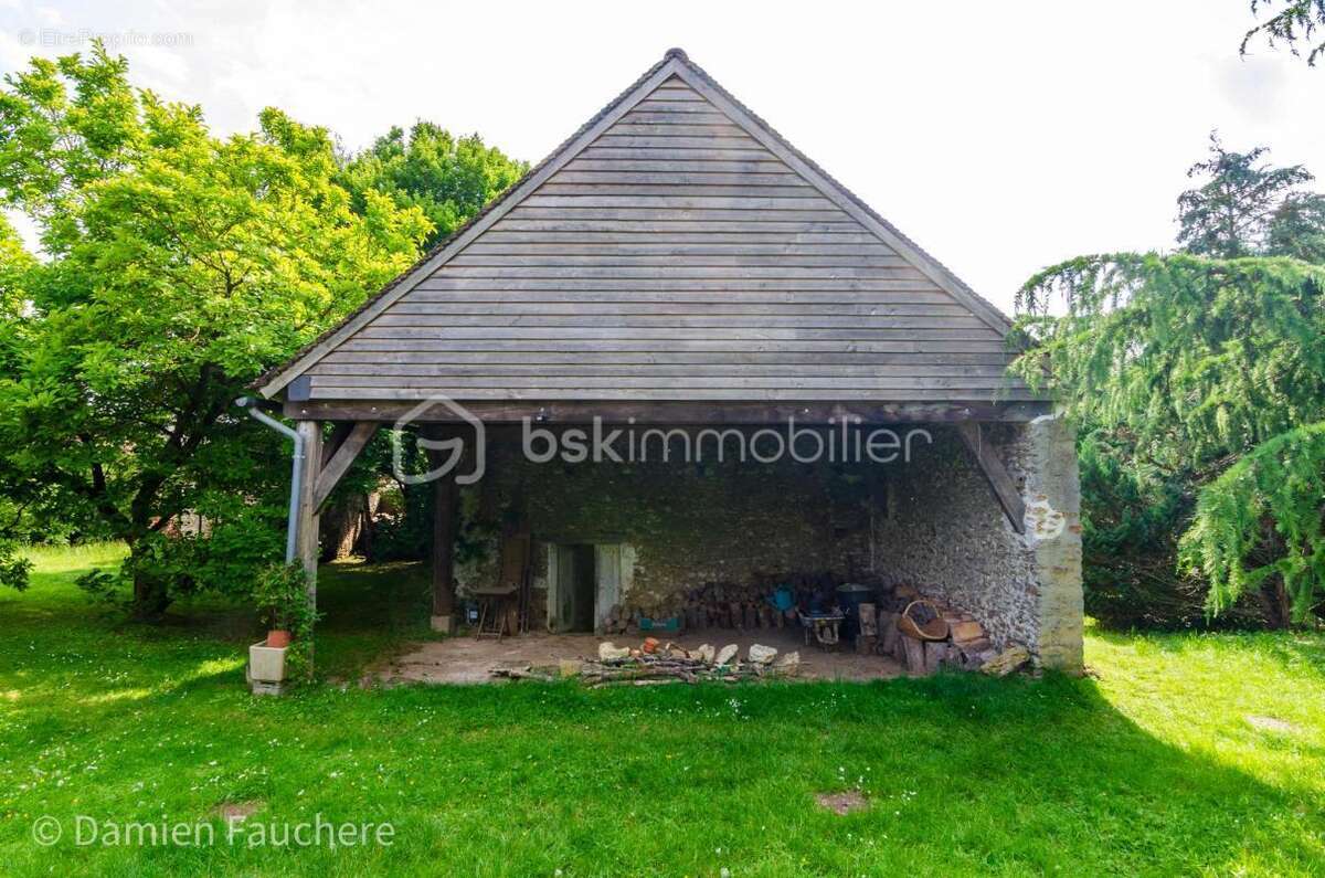 Maison à AUNEAU