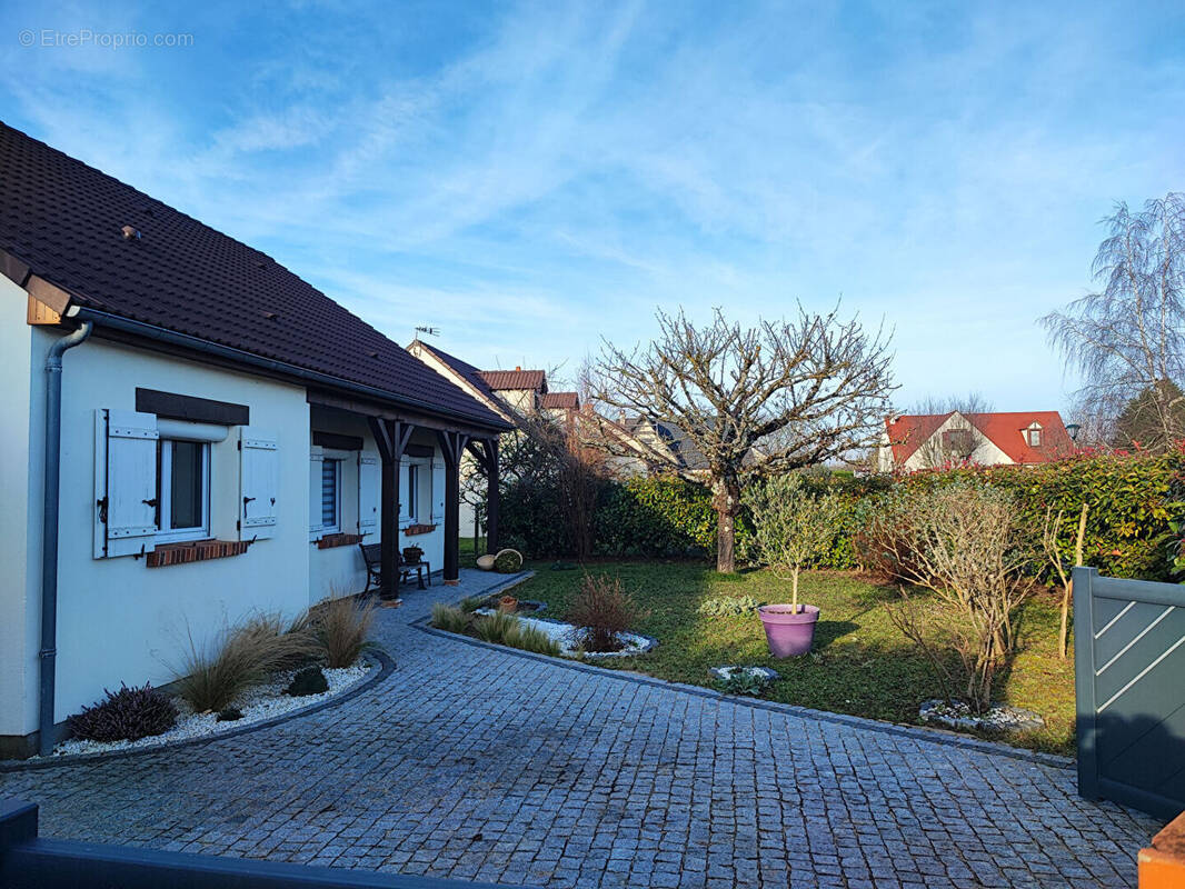 Maison à CHECY