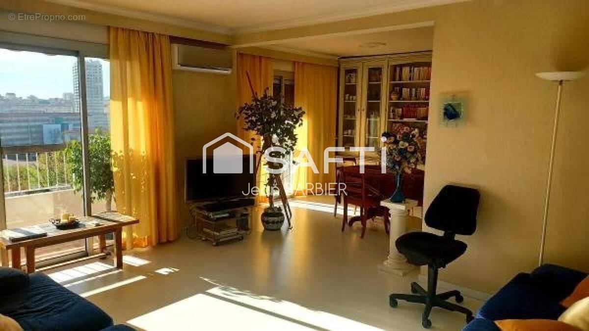 Photo 1 - Appartement à TOULON
