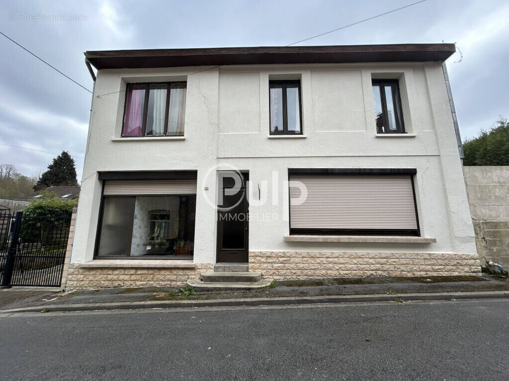 Maison à BRUAY-LA-BUISSIERE