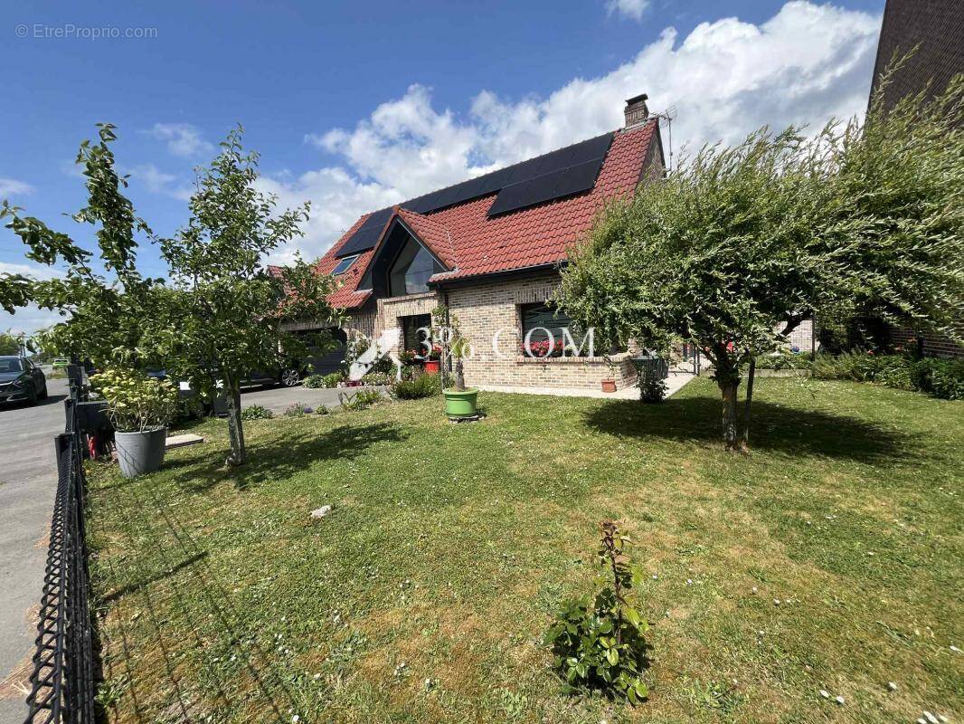 Maison à THUMERIES