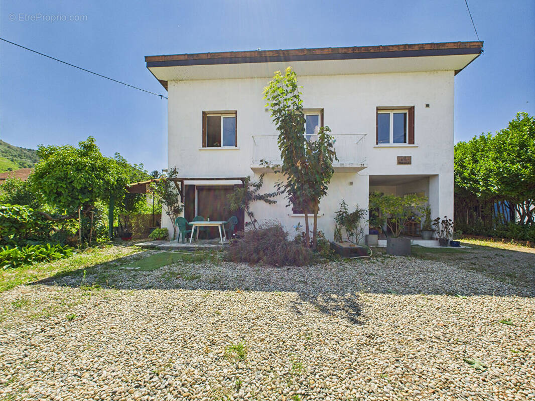 Maison à TOURNON-SUR-RHONE