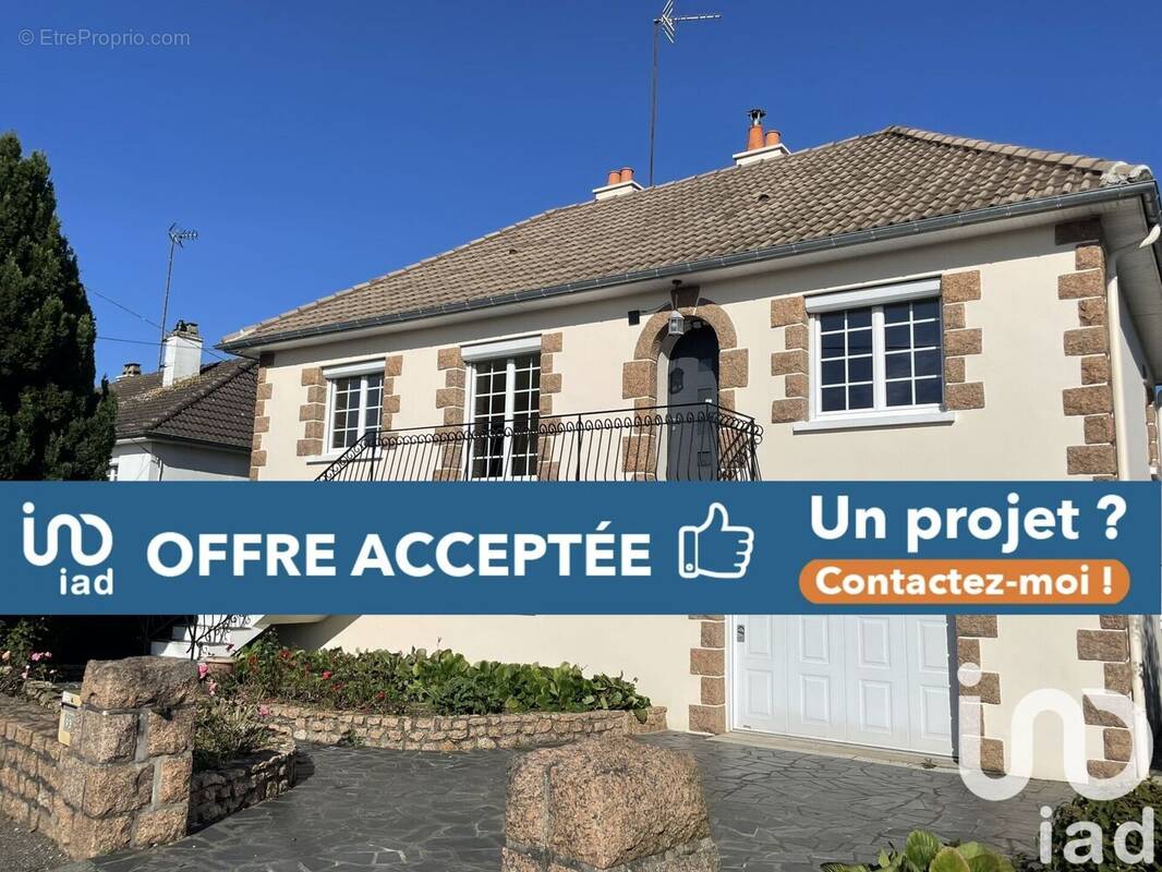 Photo 1 - Maison à SAINT-BERTHEVIN