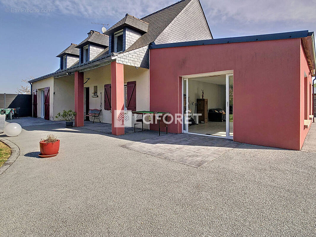 Maison à REMINIAC