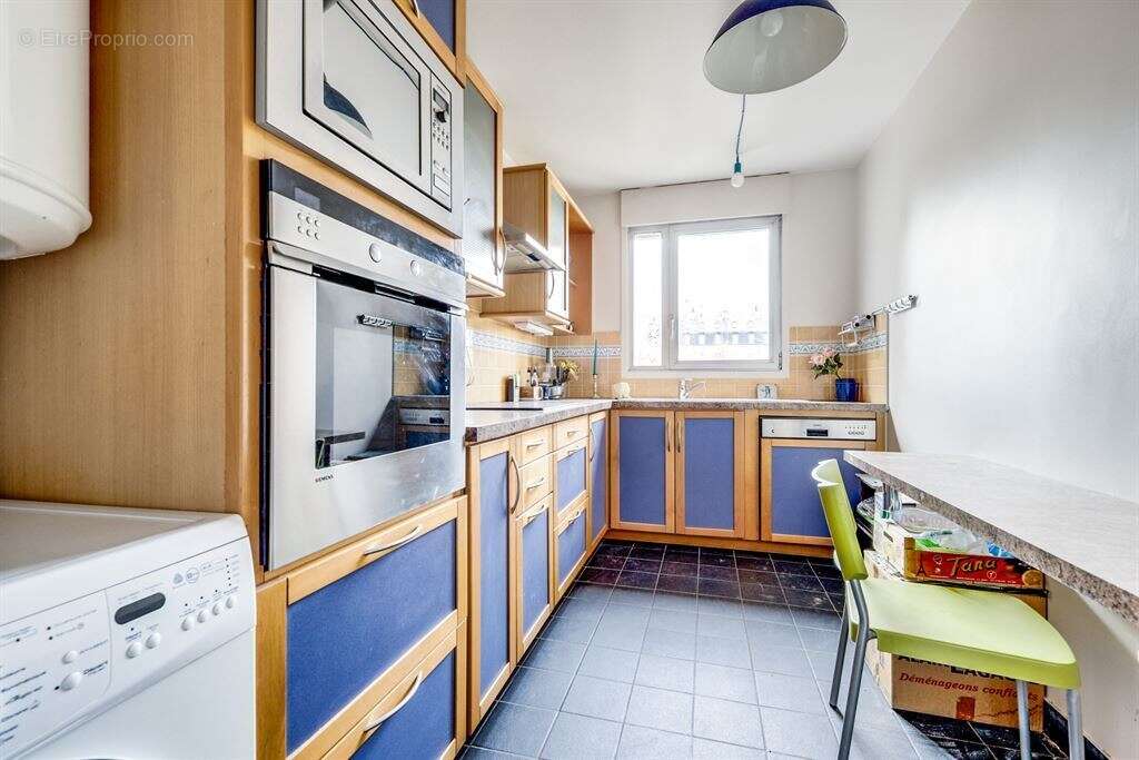 Appartement à PARIS-12E
