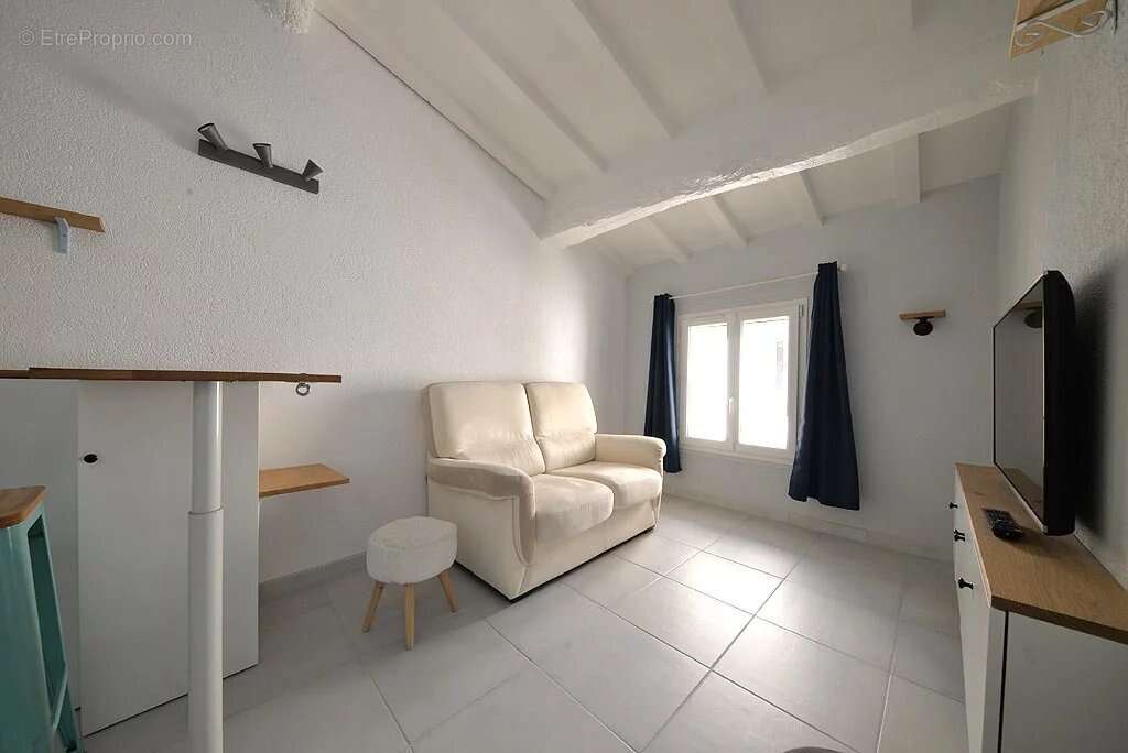 Maison à PUGET-SUR-ARGENS