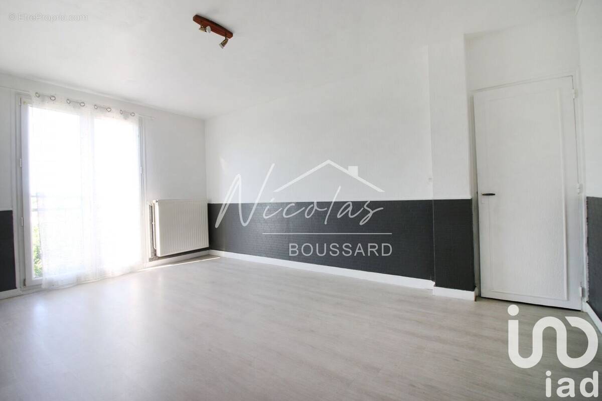 Photo 1 - Appartement à CREPY-EN-VALOIS