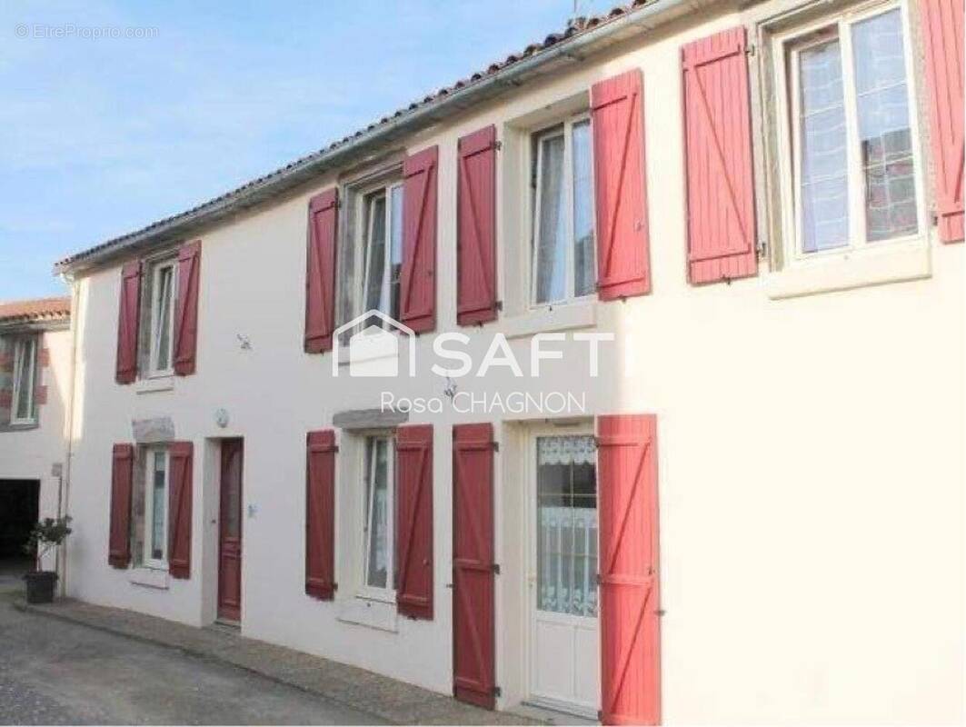 Photo 1 - Maison à SAINT-PIERRE-DU-CHEMIN