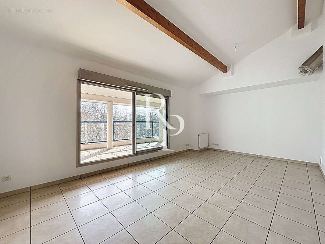 Appartement à LYON-5E