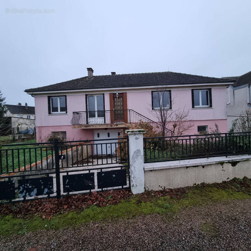 Maison à MARZY