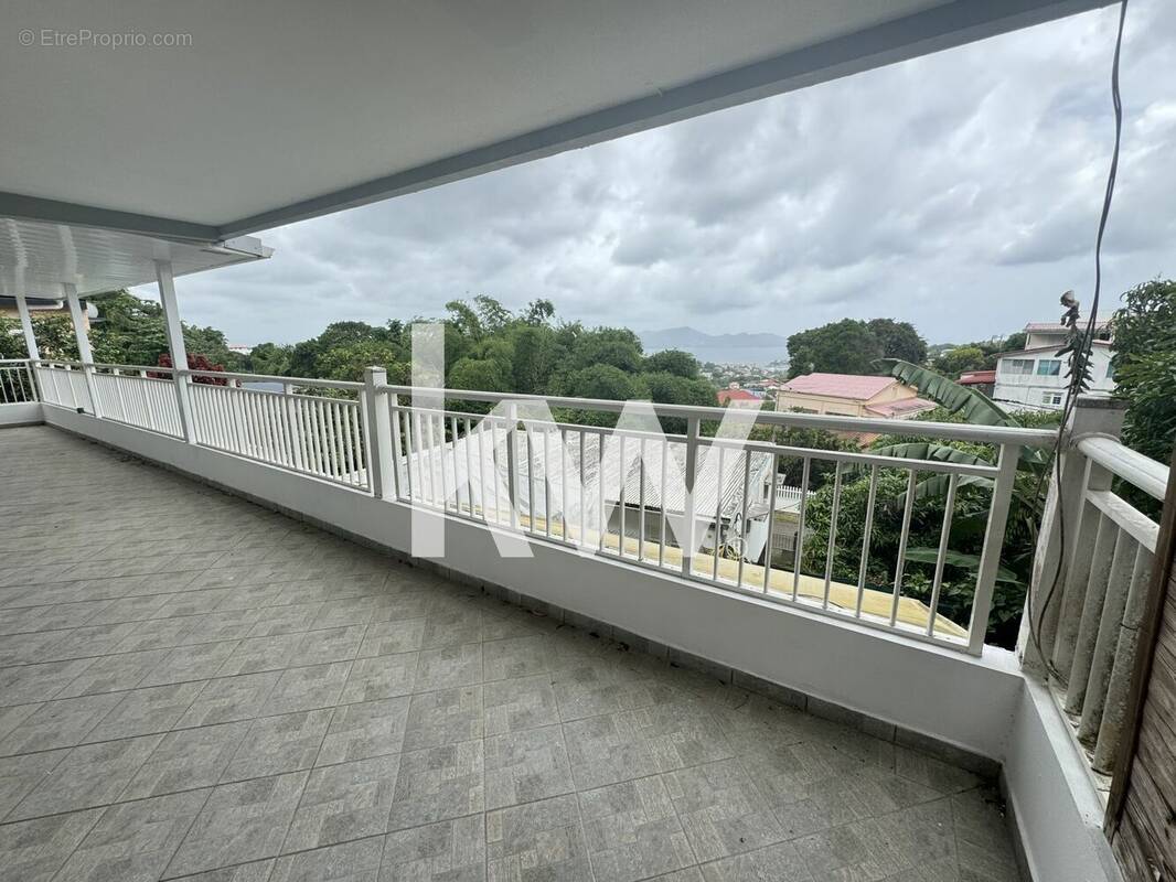 Appartement à FORT-DE-FRANCE