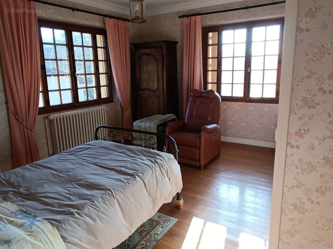 Maison à PRAYSSAC