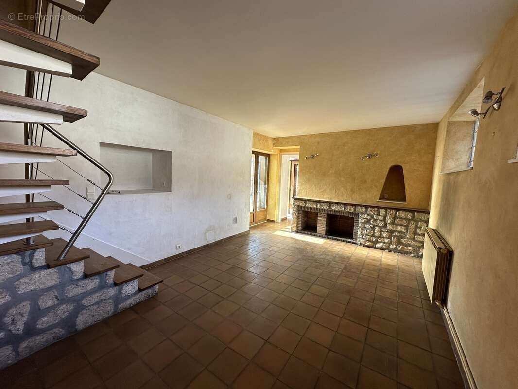 Maison à MAINTENON