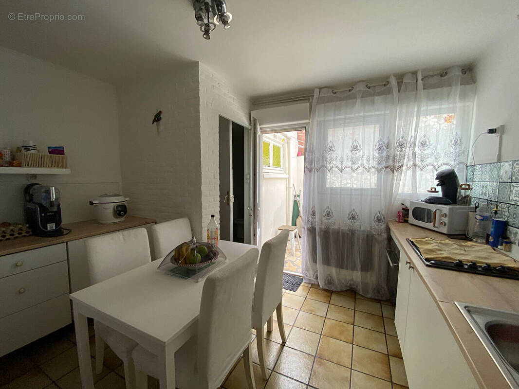 Maison à CROIX