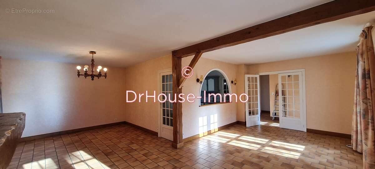 Maison à CHANGE