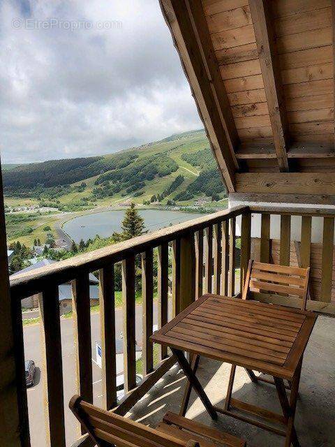 Appartement à BESSE-ET-SAINT-ANASTAISE