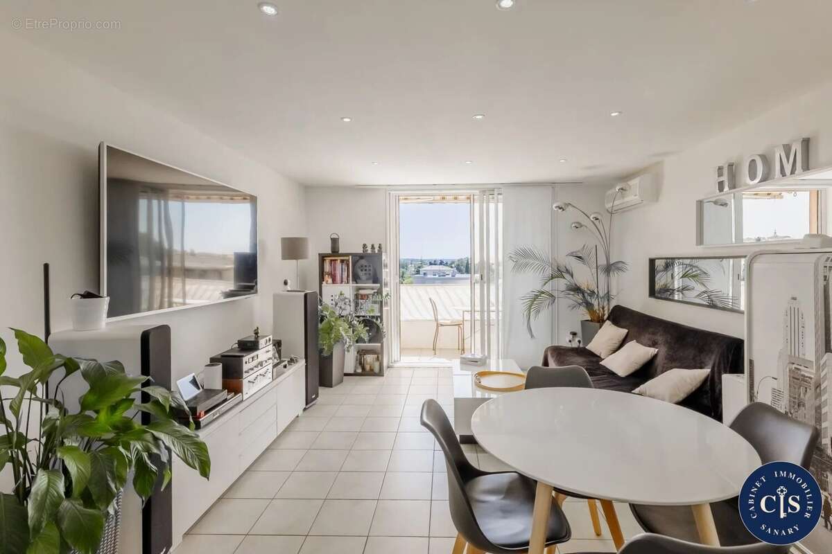 Appartement à SANARY-SUR-MER