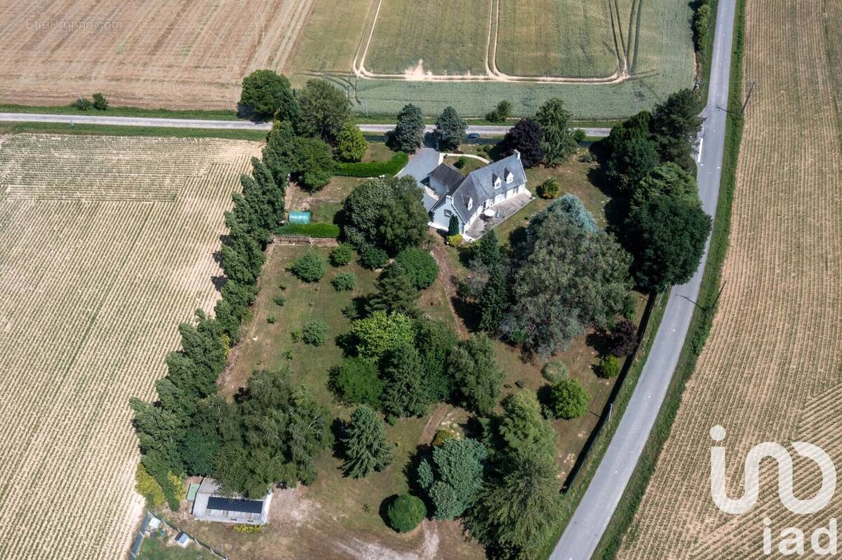 Photo 1 - Maison à GUEMENE-PENFAO