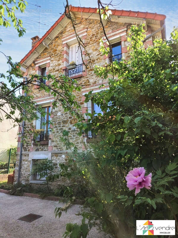 Maison à ATHIS-MONS