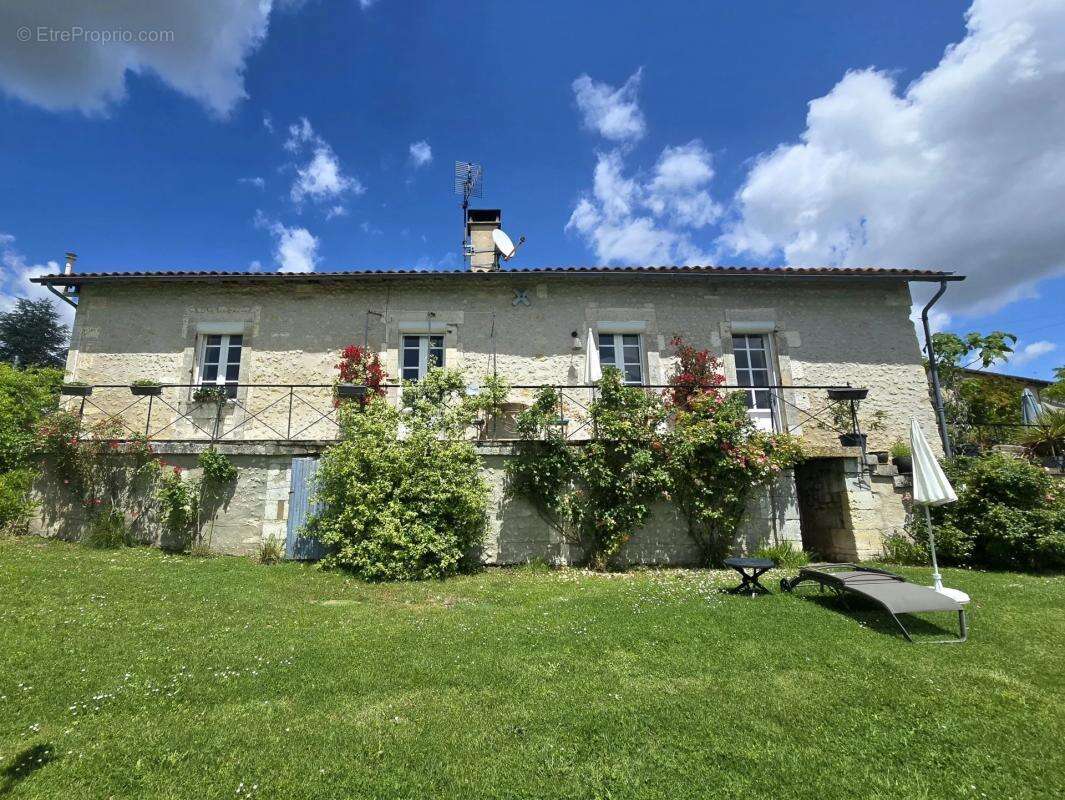 Maison à ALLEMANS