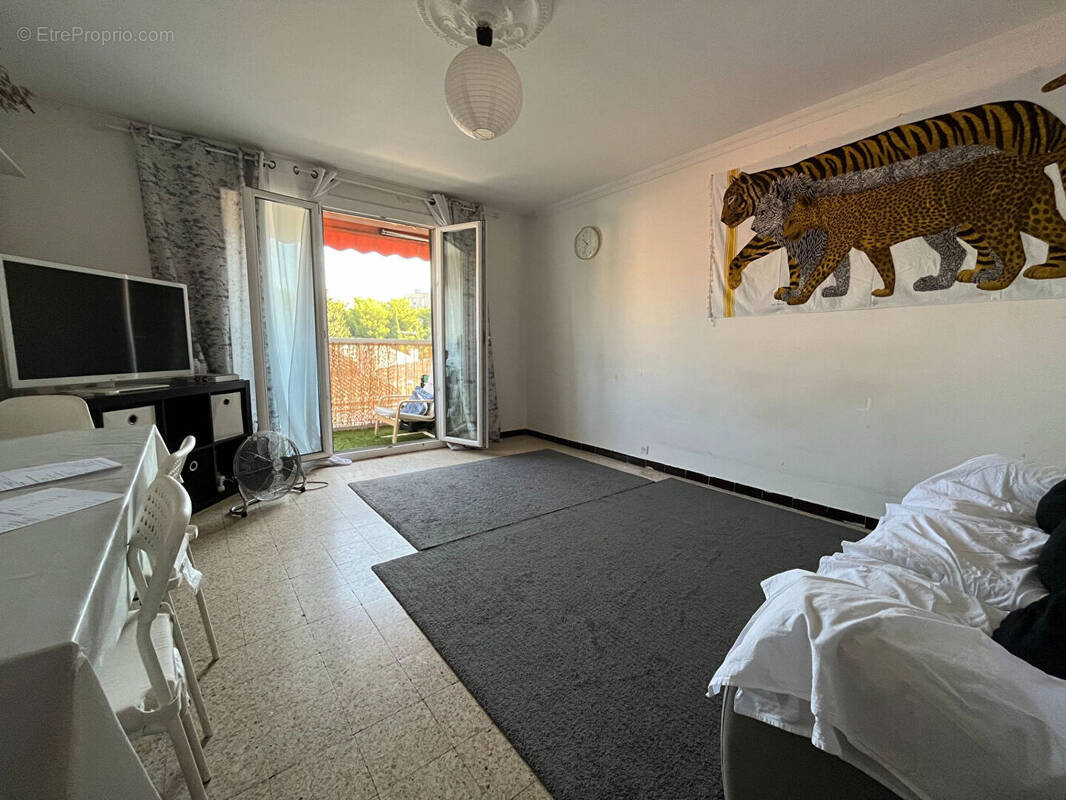 Appartement à MARSEILLE-10E