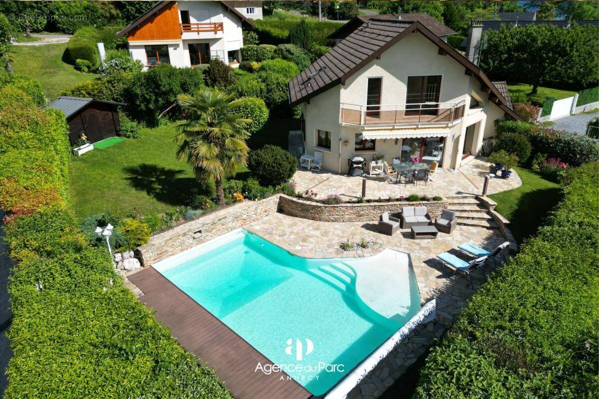Maison à SAINT-JORIOZ