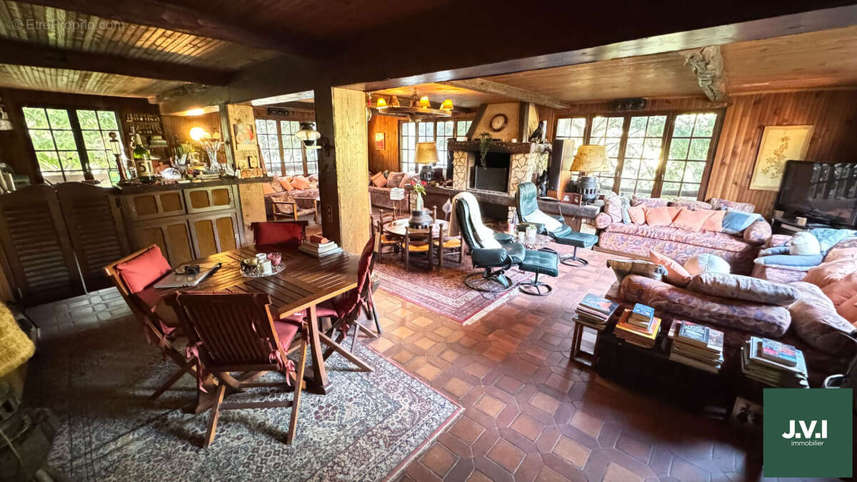 Maison à SOISY-SOUS-MONTMORENCY