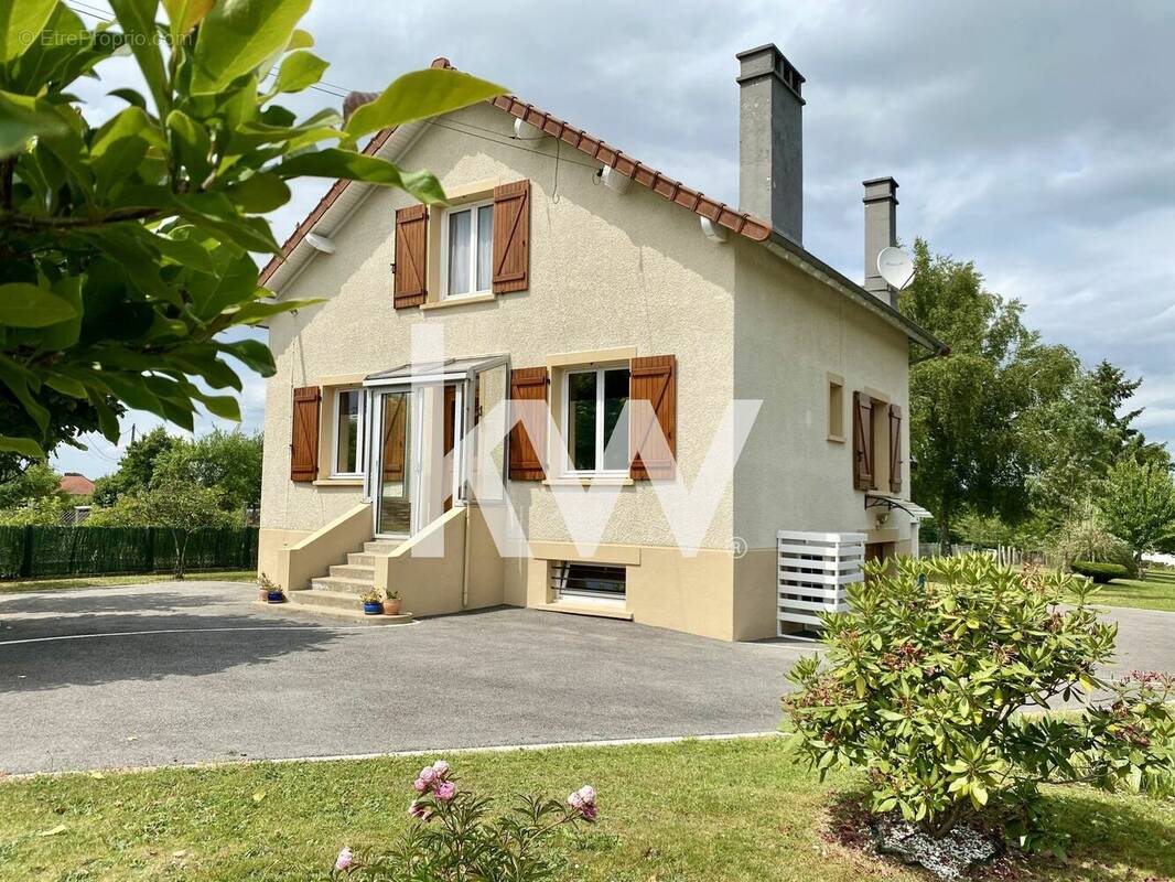 Maison à ROCHECHOUART