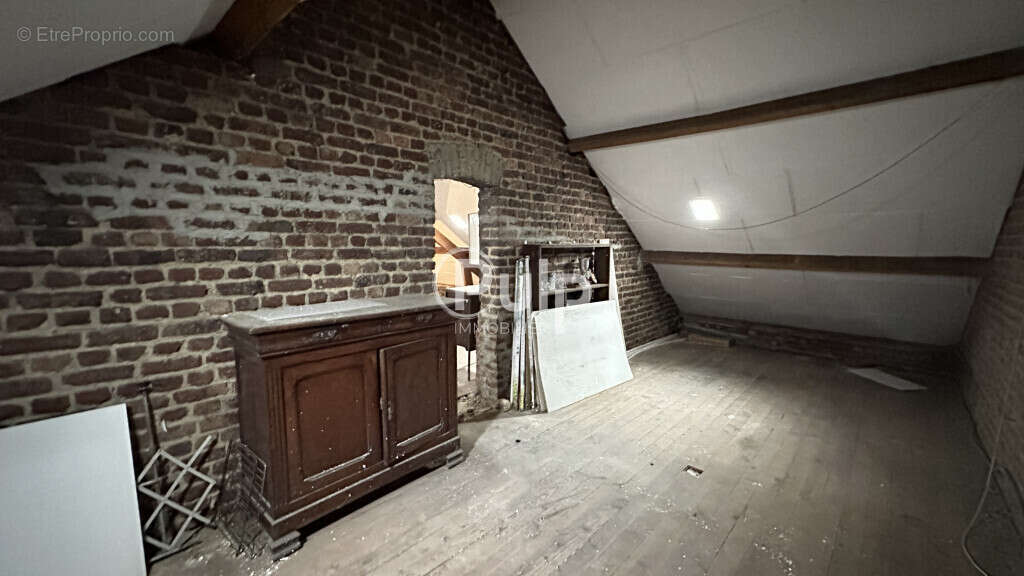 Maison à BRUAY-LA-BUISSIERE
