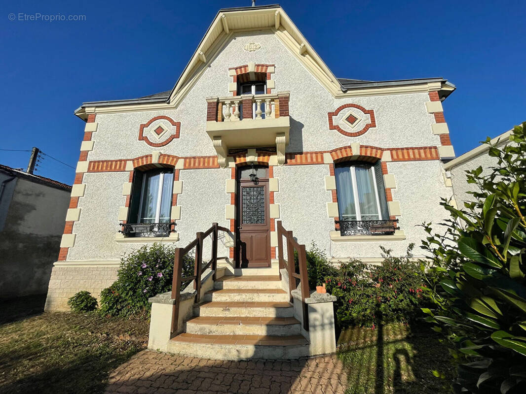 Maison à MAINTENON