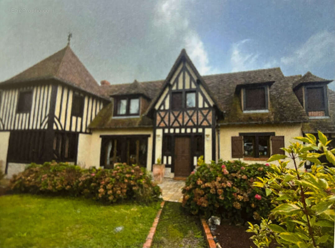 Maison à LA LONDE
