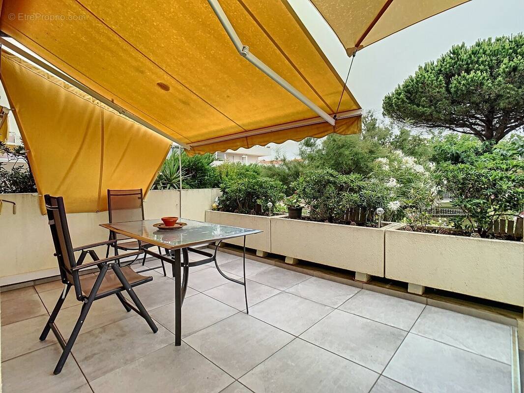 Appartement à CANDILLARGUES