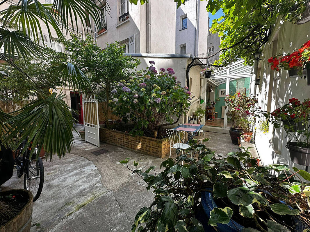Maison à PARIS-19E