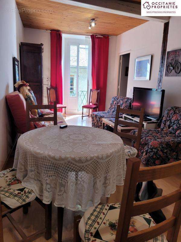 Appartement à COUFLENS