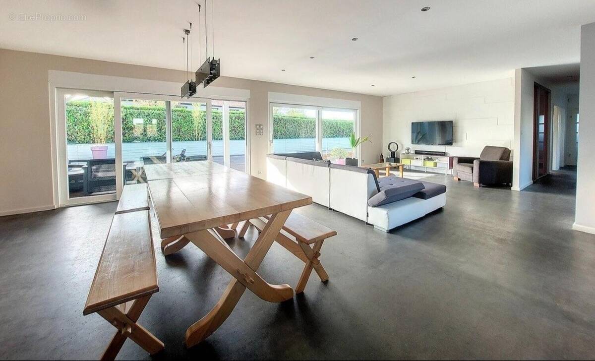 Photo 1 - Maison à VENDAT