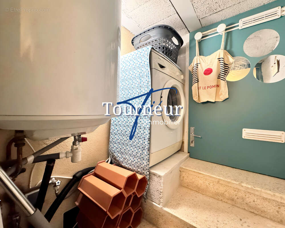Appartement à SIX-FOURS-LES-PLAGES