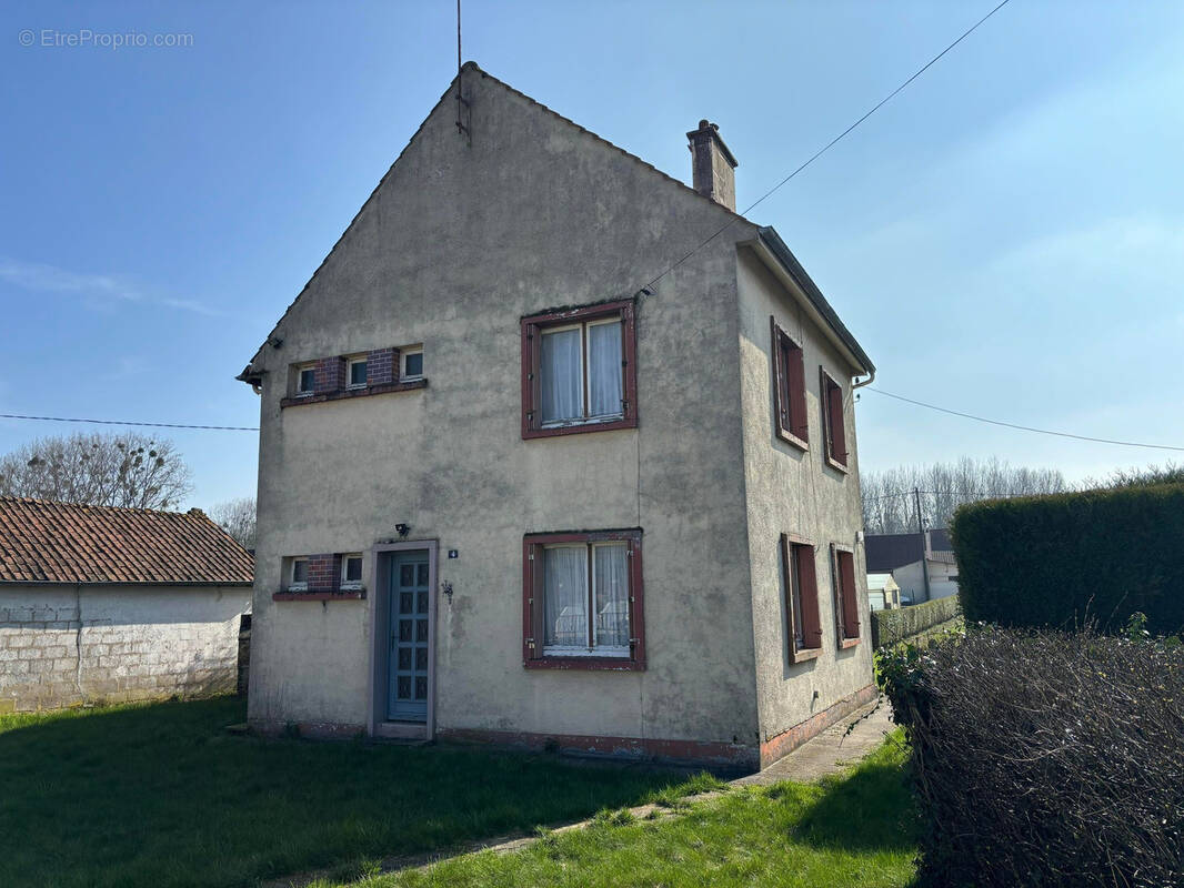 Maison à CRECY-EN-PONTHIEU